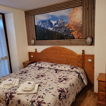 Albergo Meuble Tarandan Forni di Sopra Luaran gambar